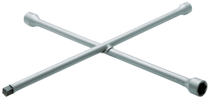 28 LV - Llave en cruz para camiones